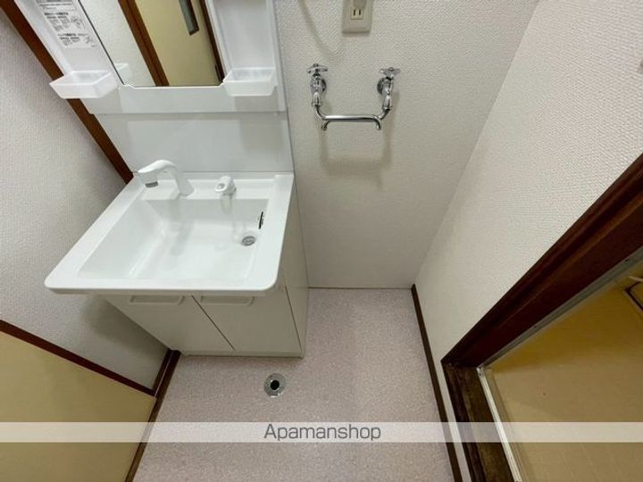 クリスタルマンションのその他画像