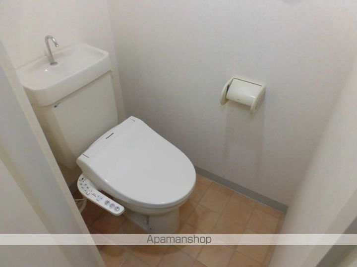 山形県山形市緑町4丁目の賃貸アパート208の内装