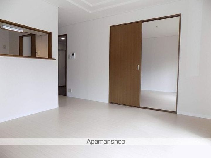 マロンステージA棟の内装