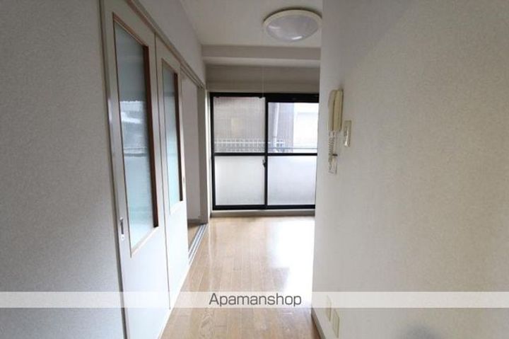 香川県高松市塩屋町の賃貸マンションの内装