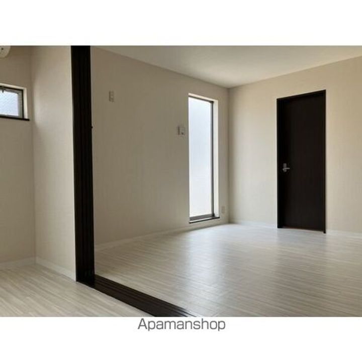 プリミエール上飯田南町の内装