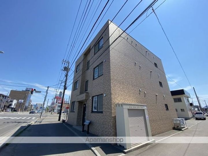 プリートミハラ301の外観