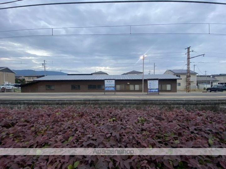 フレグランスしんEFの周辺