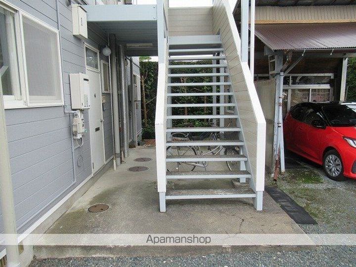 サバービアヨシヨBの外観