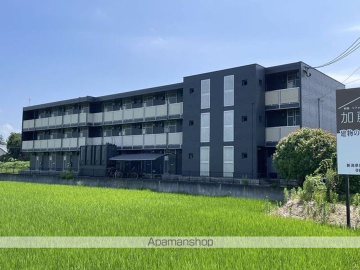 レオパレスあきは303の外観