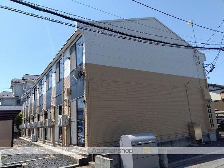 レオパレス吉原101の外観