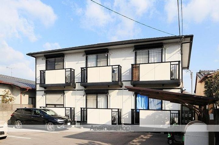 香川県高松市成合町の賃貸アパートの外観