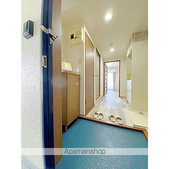 マ・メゾン白金の玄関