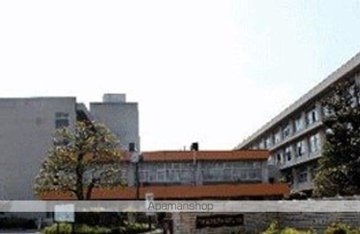 レオパレスパピヨンBの周辺