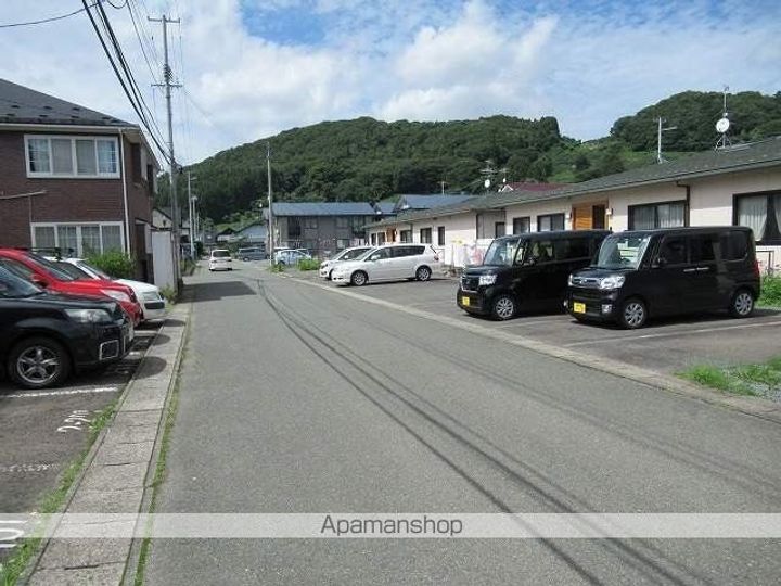 アパートメントマデイラA201の周辺