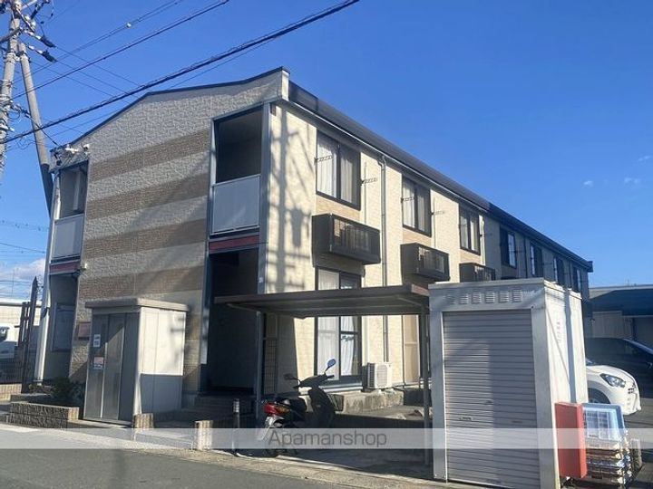 レオパレスキャラバンの外観