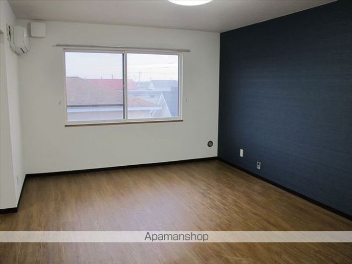 ピュアライフ宝来Ⅲ1Bの居間