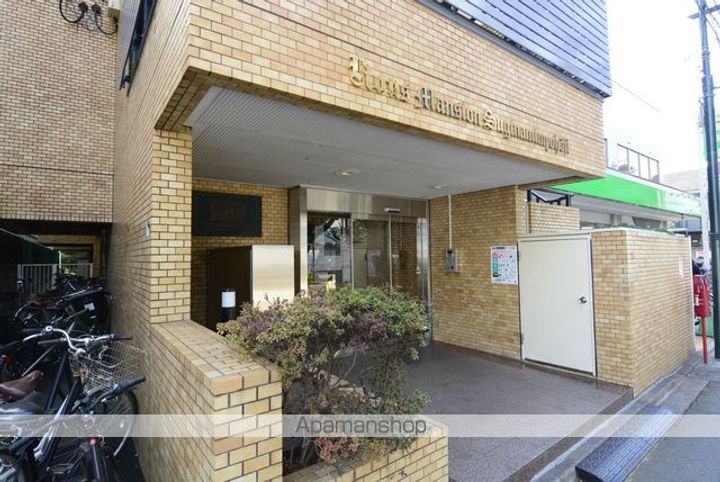 東京都杉並区堀ノ内3丁目の賃貸マンションの外観