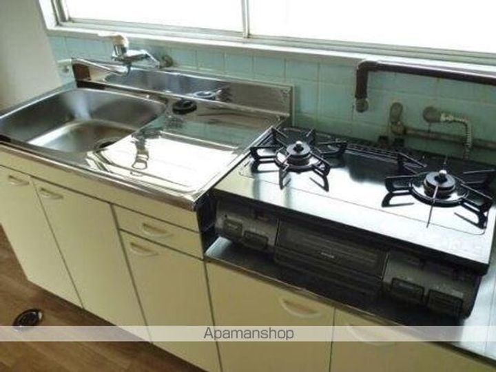 横山荘東のキッチン