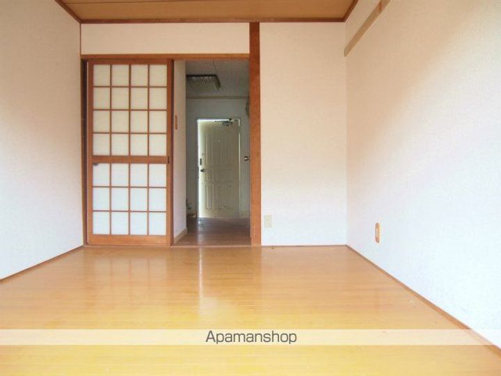 グラン ジュテ矢取の居間