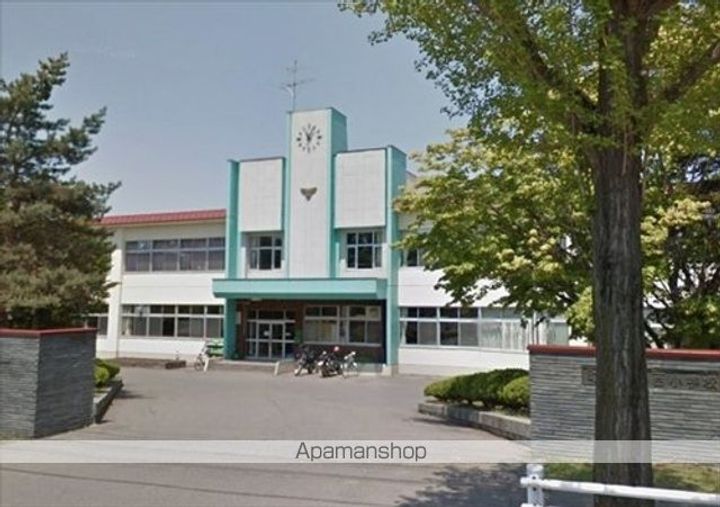 5条レジデンスB202の周辺