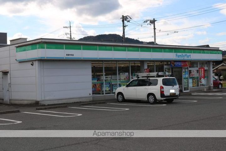 ジュネス新涯の周辺