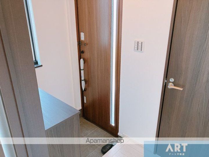 愛媛県松山市鴨川3丁目(一戸建)の賃貸物件の玄関