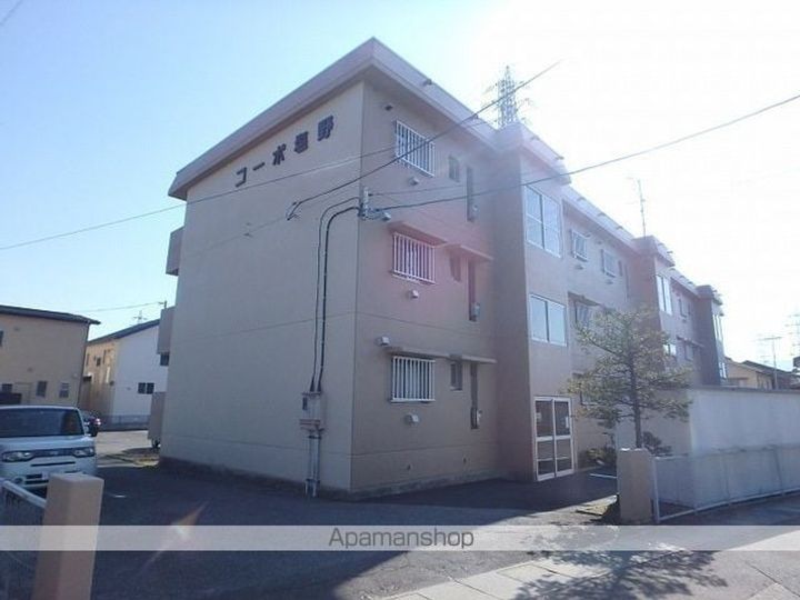 コーポ塩野303の外観