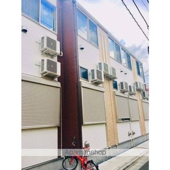 東京都中野区大和町3丁目の賃貸アパートの外観