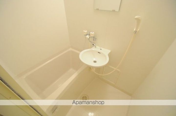 レオパレスフルールⅡ208の風呂