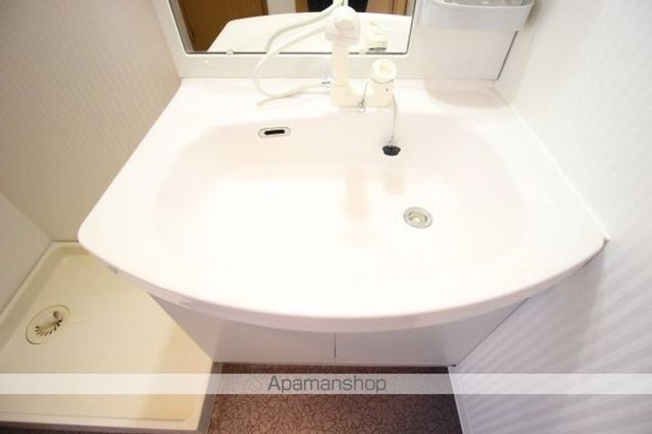 フォブール当新田 A棟101の内装