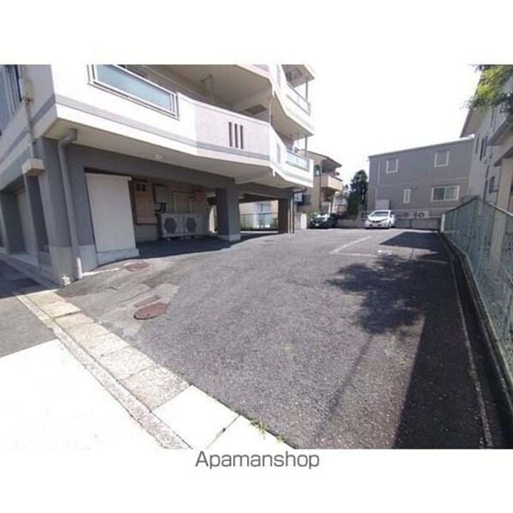 第2丸美ハイツの外観