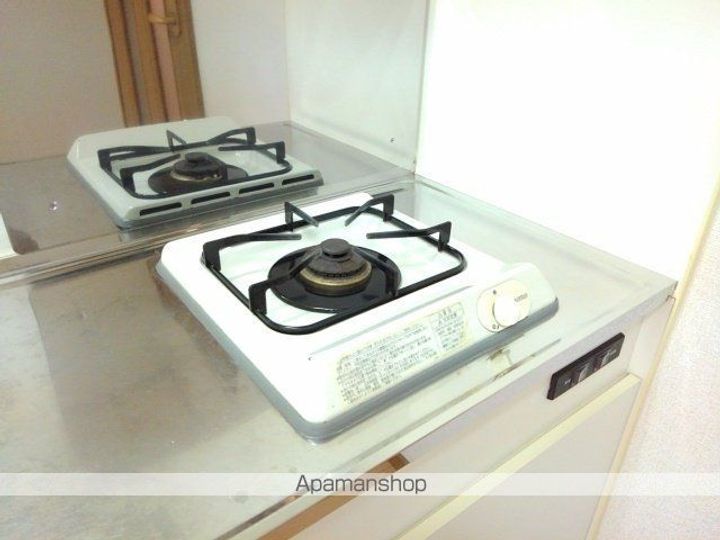 愛知県北名古屋市九之坪竹田の賃貸アパートの内装