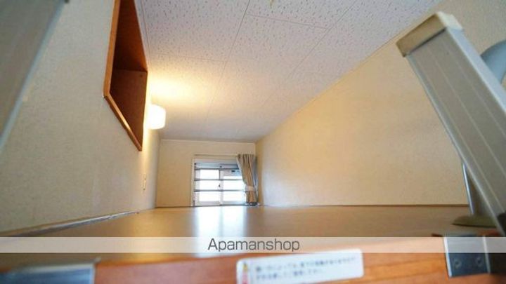 大阪府堺市堺区香ヶ丘町4丁の賃貸マンションの内装