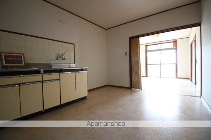 IRIS吉備津202の居間