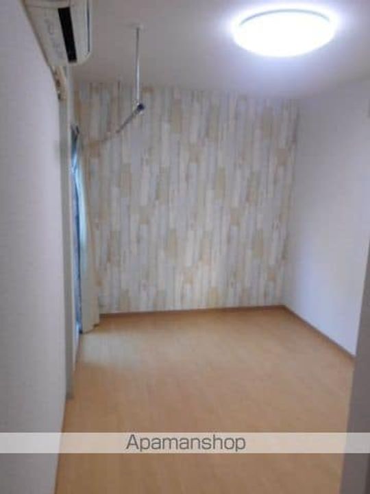 マリオン高円寺の居間