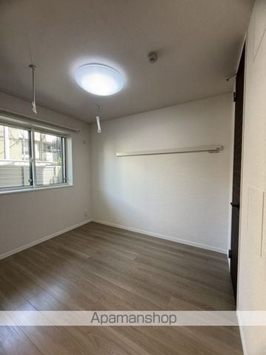 大阪府大阪市住之江区浜口東3丁目の賃貸マンションの内装