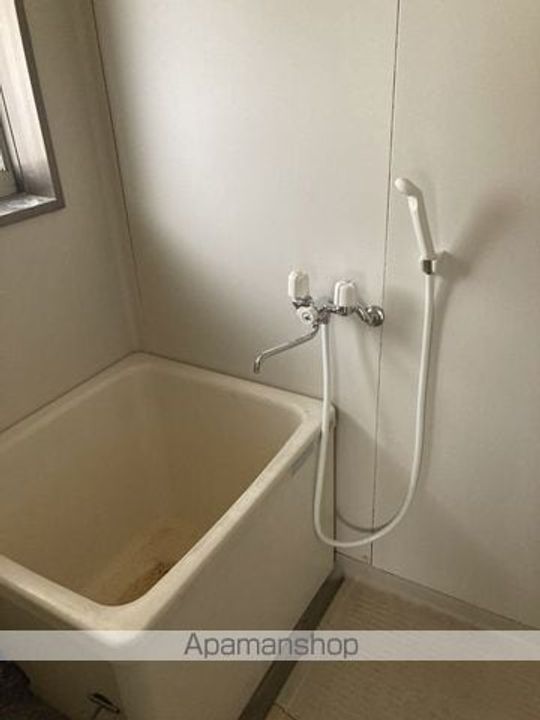 メゾン水明102の風呂