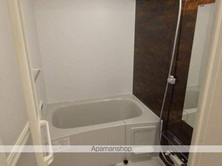 滋賀県彦根市正法寺町の賃貸アパートの風呂