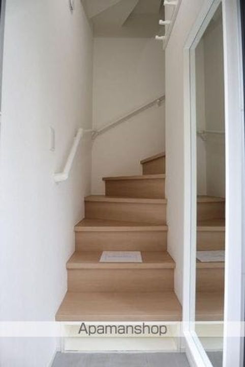 ヒルテラス神楽坂の玄関