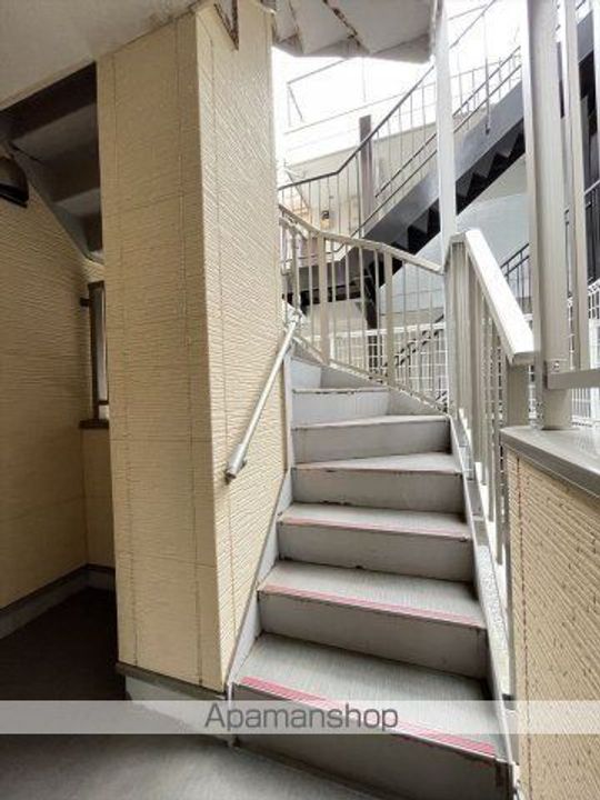 東京都練馬区氷川台2丁目の賃貸アパートの内装