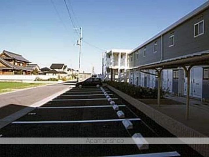 香川県高松市木太町の賃貸アパートの外観