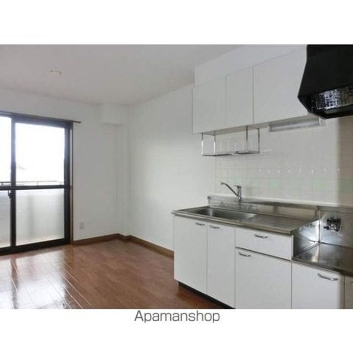 フォブール本大のキッチン