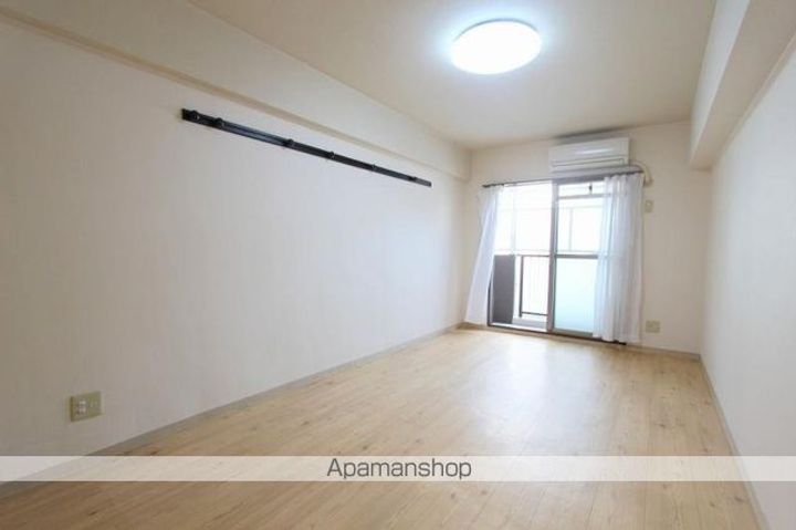 メゾンイトセⅡの居間