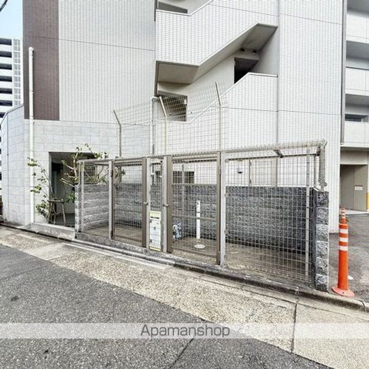 ファミール熱田603号室の周辺
