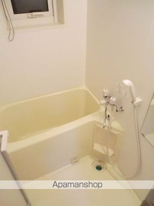 日吉パーソンズⅡ201の風呂