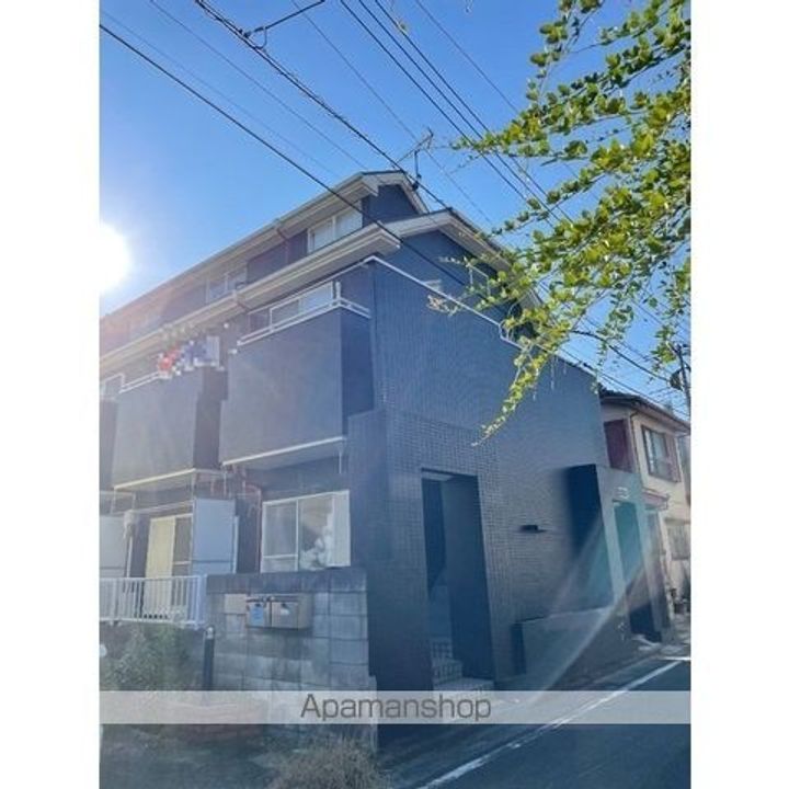 トーシンハイツ三郷の外観