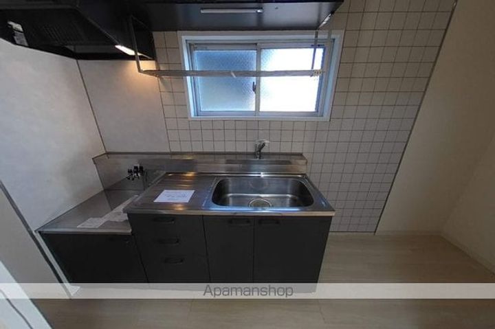 SINAJYURIME RESOLのキッチン