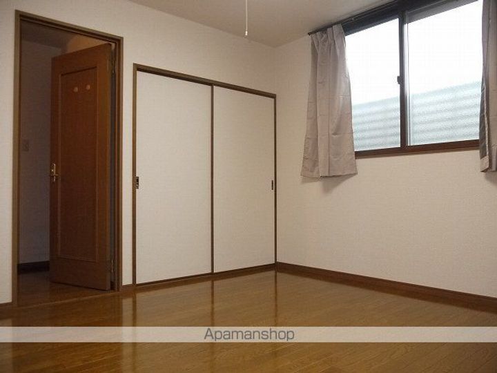 長野県松本市村井町南3丁目の賃貸マンションの内装