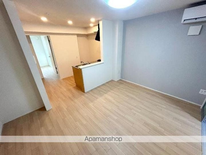 CIELO SERENAの居間