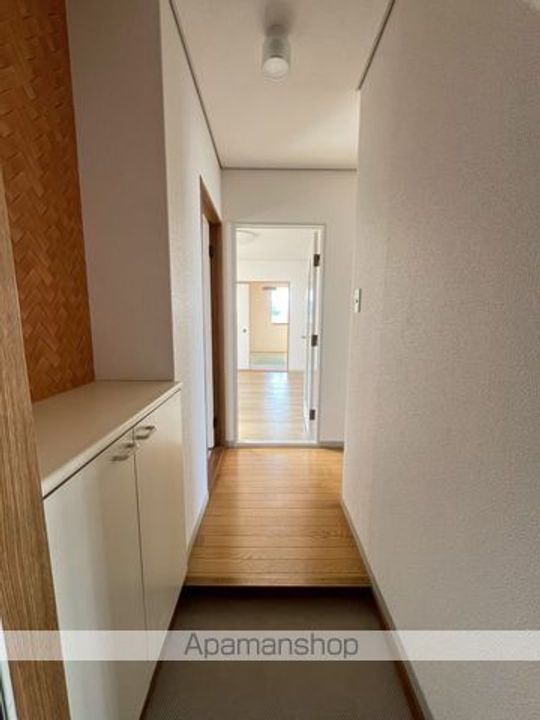 メイユール・メゾンA・Bの玄関