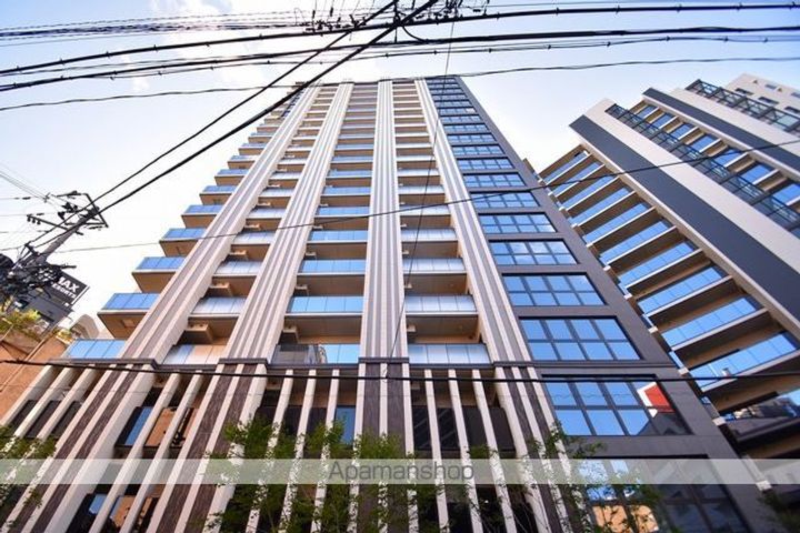 プラウドタワー本町2丁目の外観