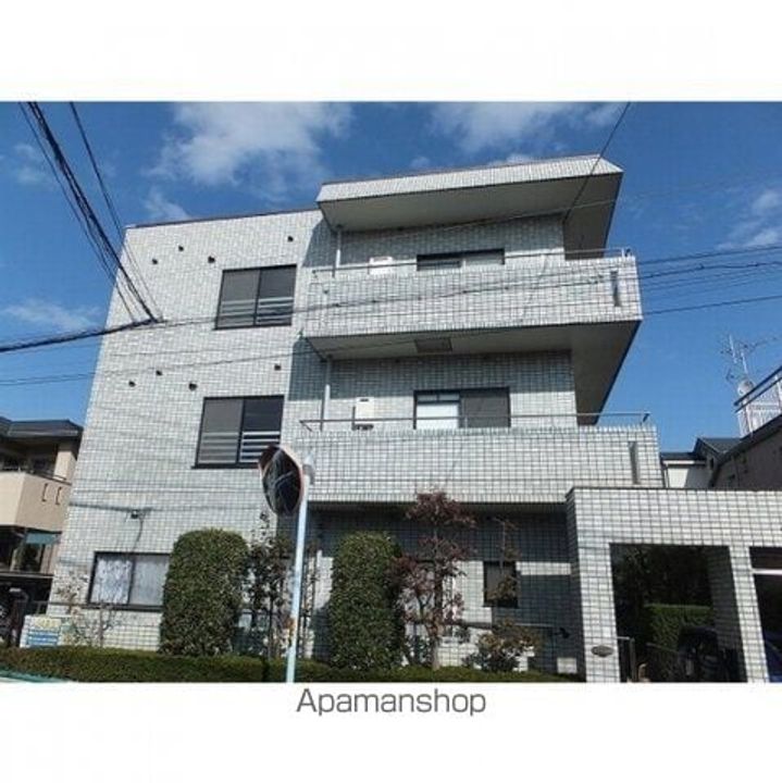 ベルカディーマンションの外観