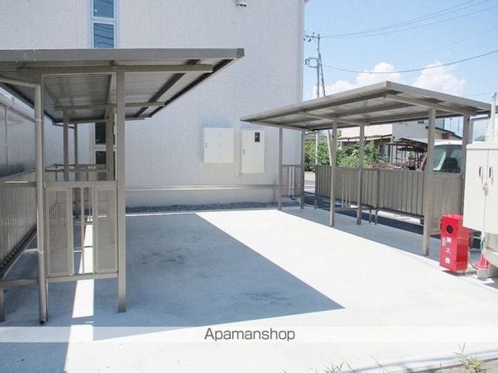 ヴィラクレストVIの外観