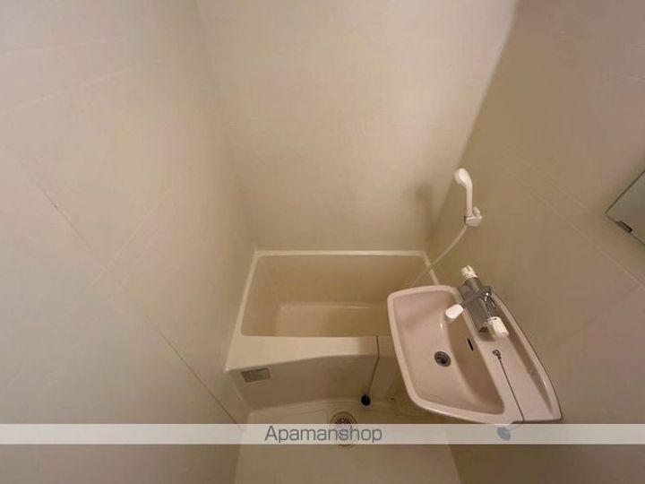 レオパレスきょうでんの風呂